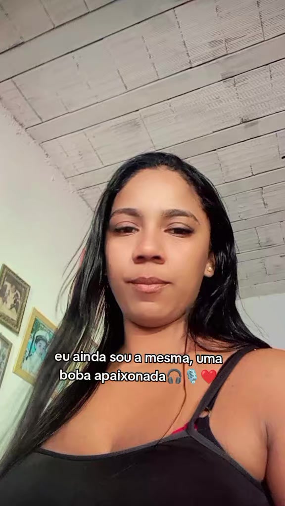 @scarlett_Estefane