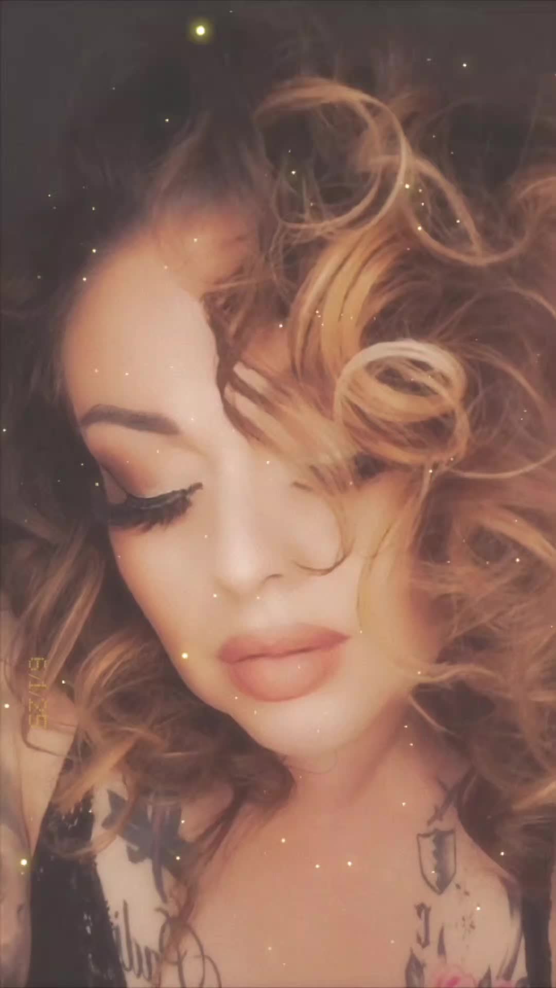 @👑Angeleyez0606👑