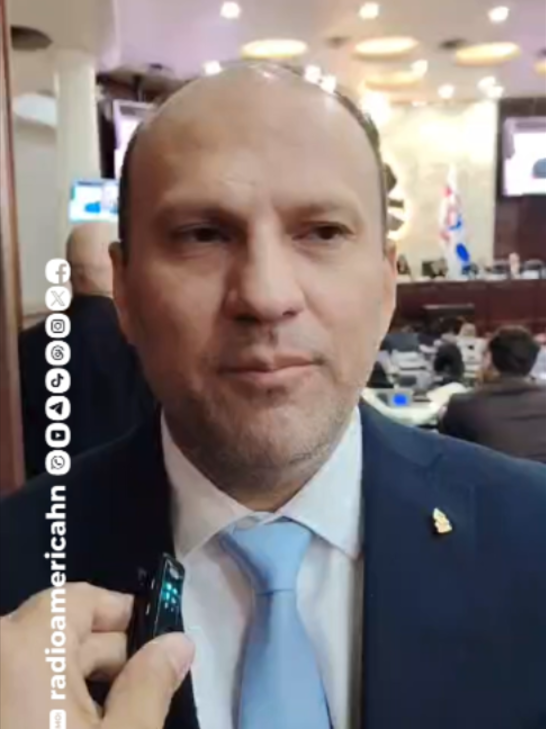 @Radio Am&eacute;rica Honduras
