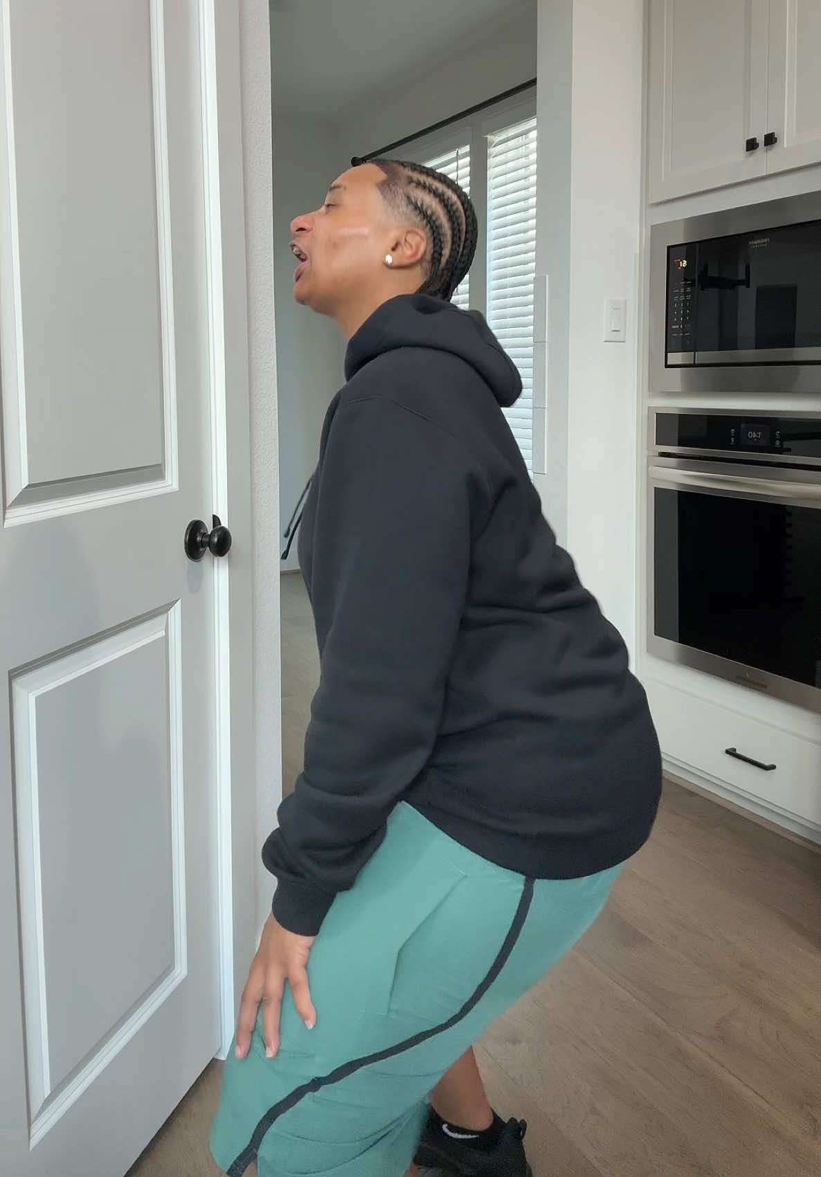 @AprilLitTV
