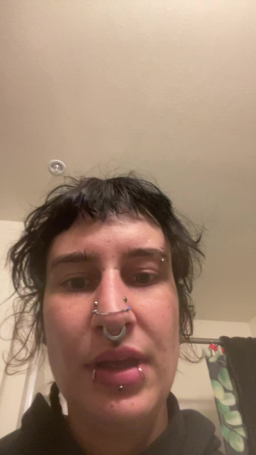 @buttcrick