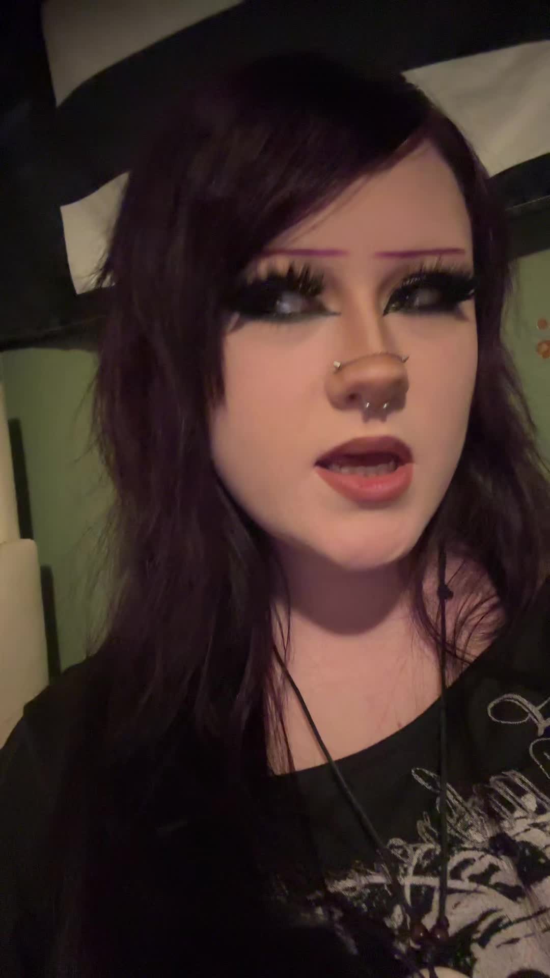 @ཐི♰𝓚𝓪𝓶𝓻𝔂♰ཋྀ