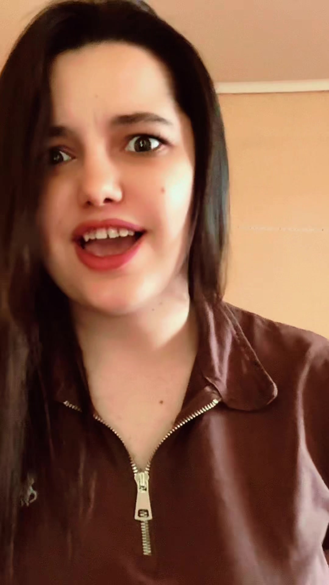 @AlinaV