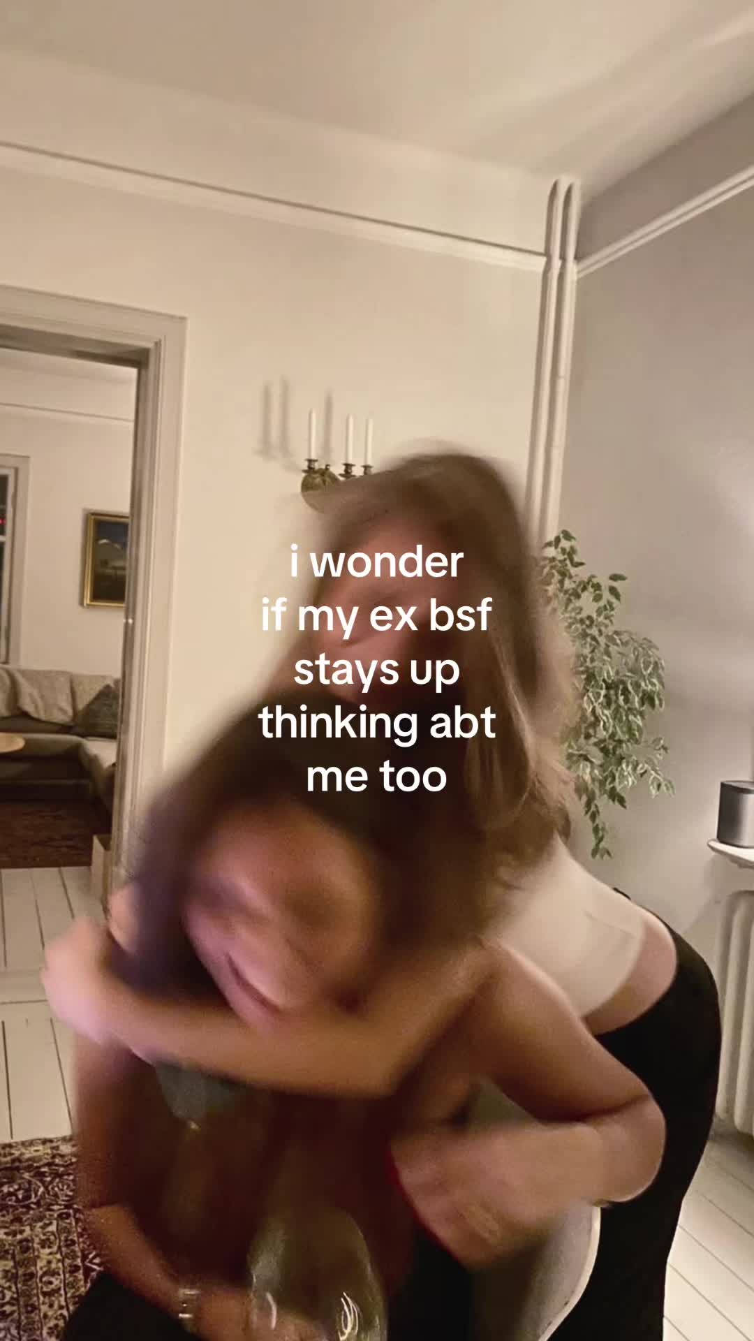 @eꨄ