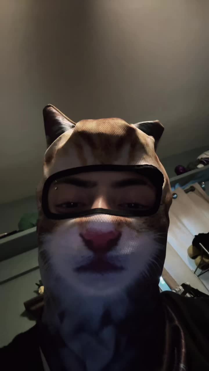 @️