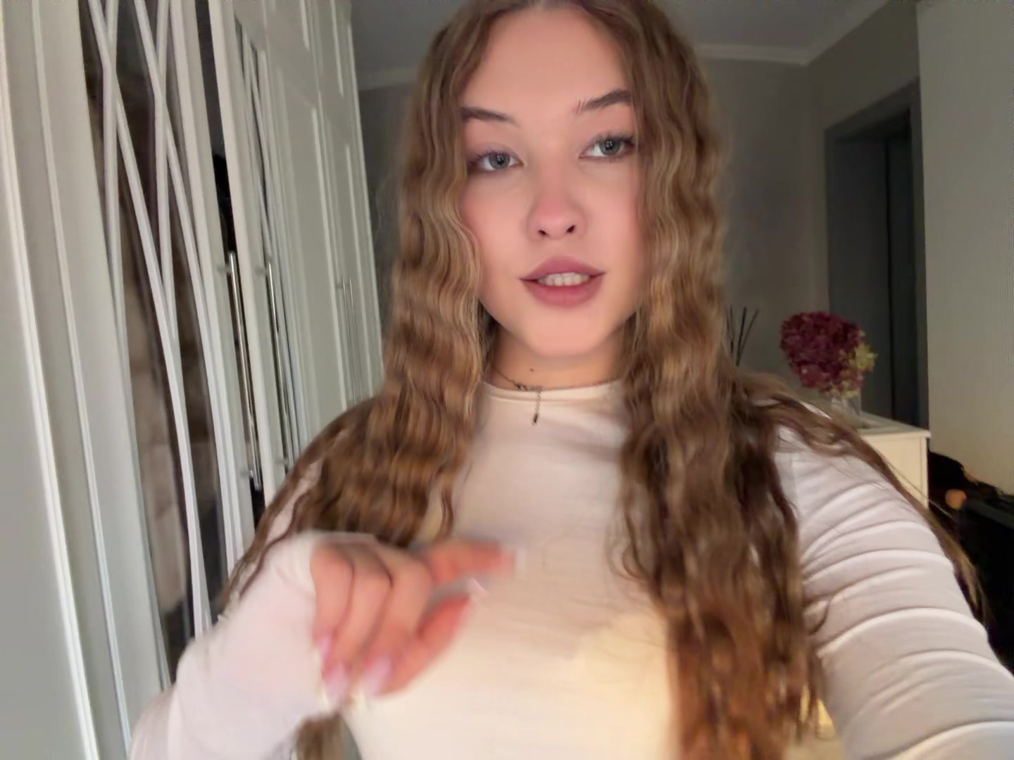 @𝓹𝓸𝓵𝓲𝓷𝓪𝓪𝔁𝔁𝓷