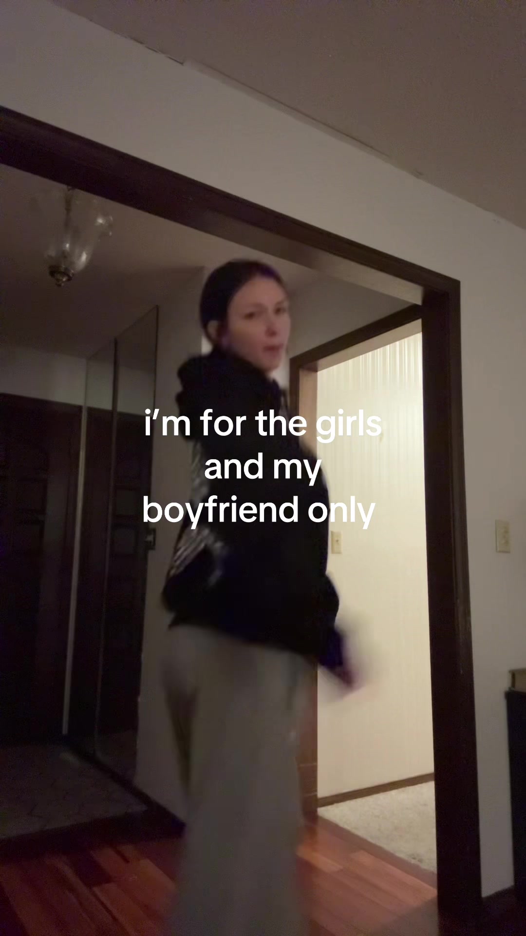 @๐๐ v