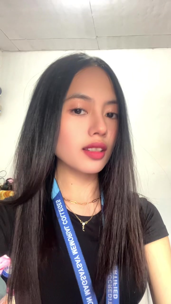 @justjella
