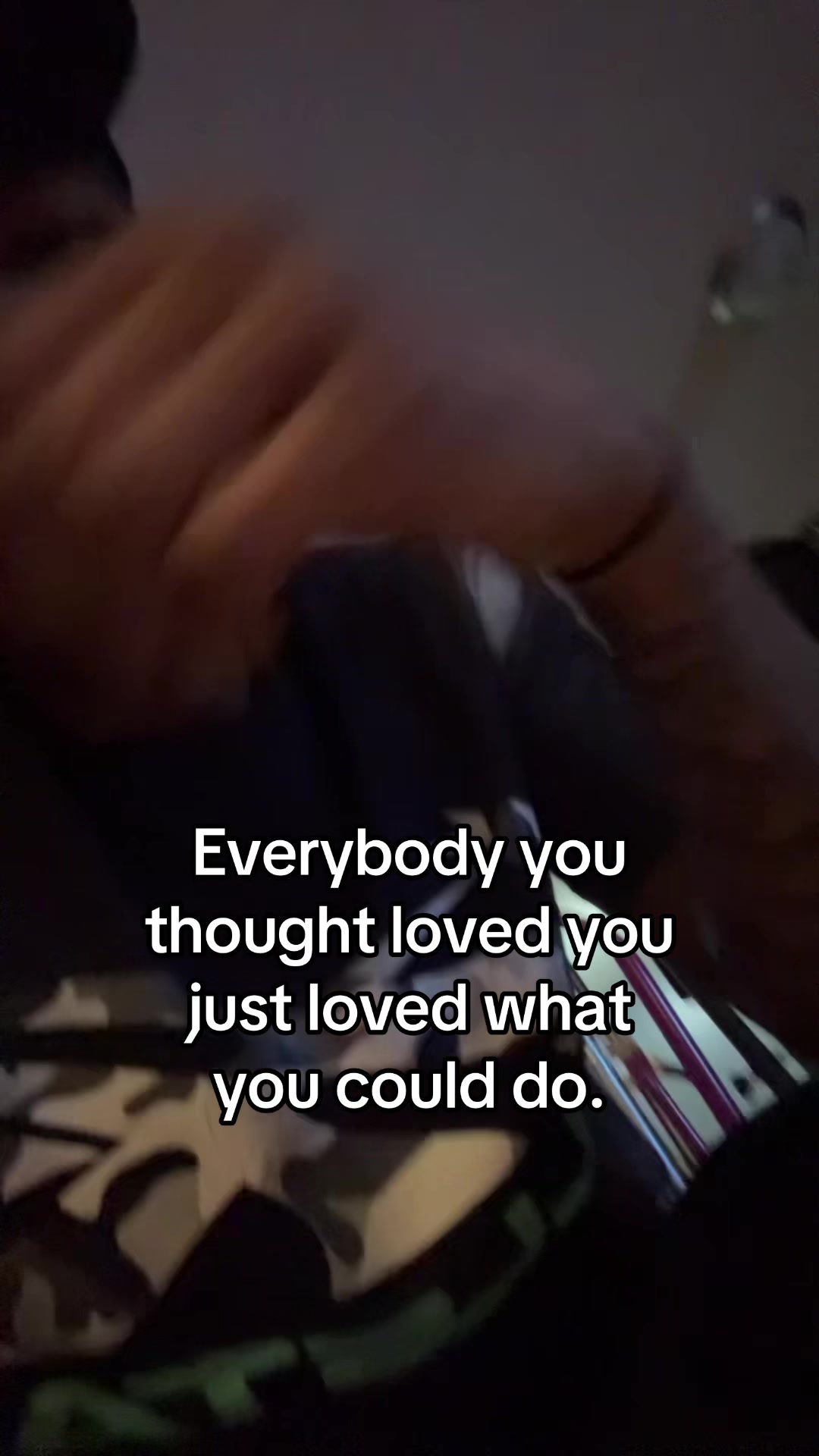 @🚶🏾&zwj;♂️&zwj;➡️