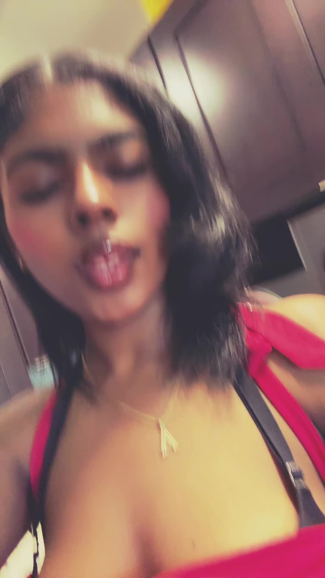 @Arantxa