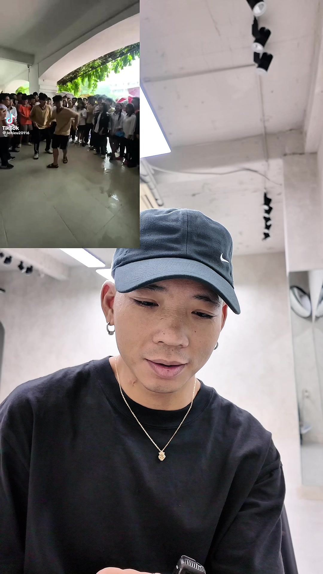 @Công Zẻo 🐍