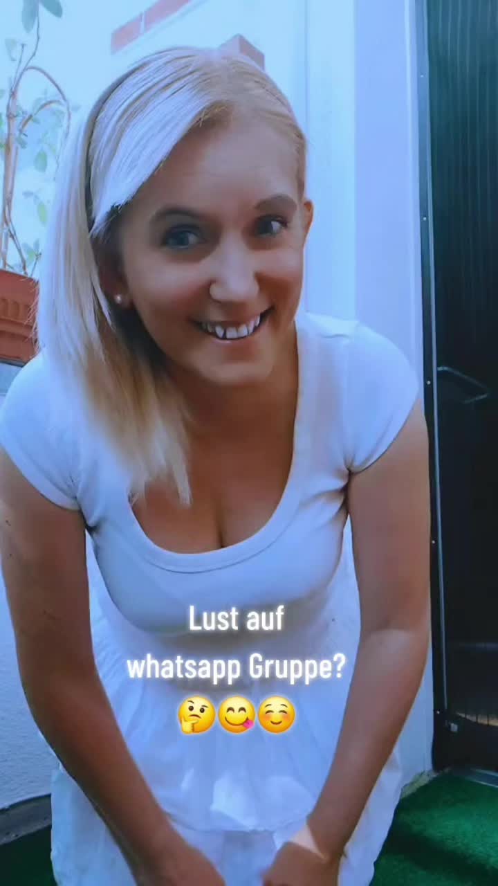 @moni