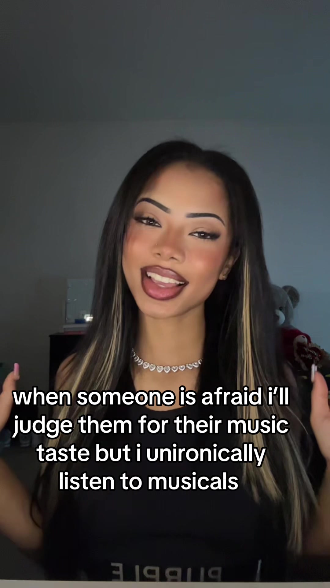 @prettyandmysterious_