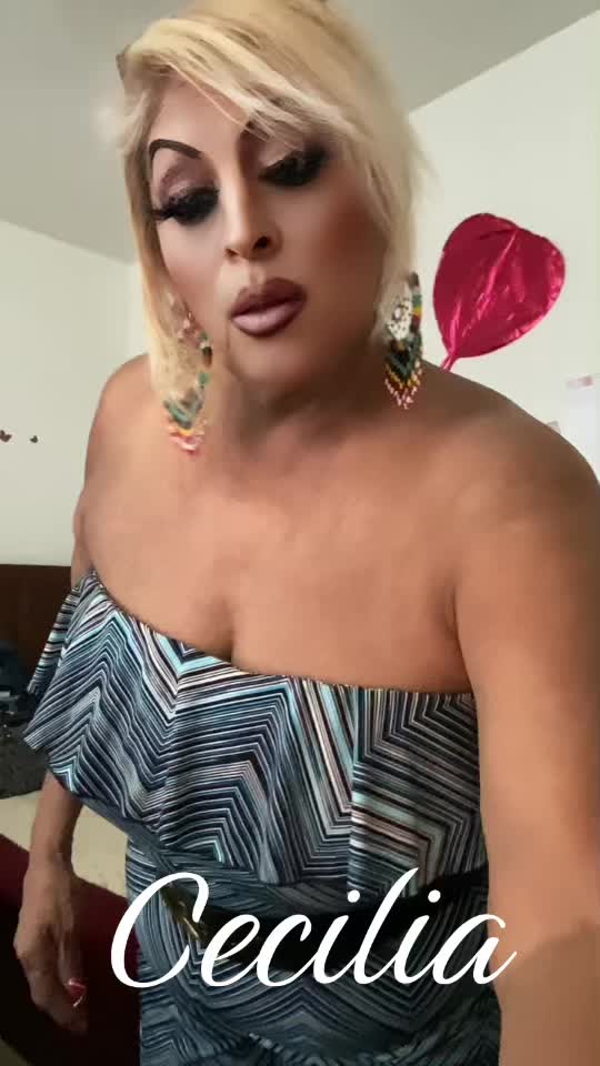 @CeciliaSheila