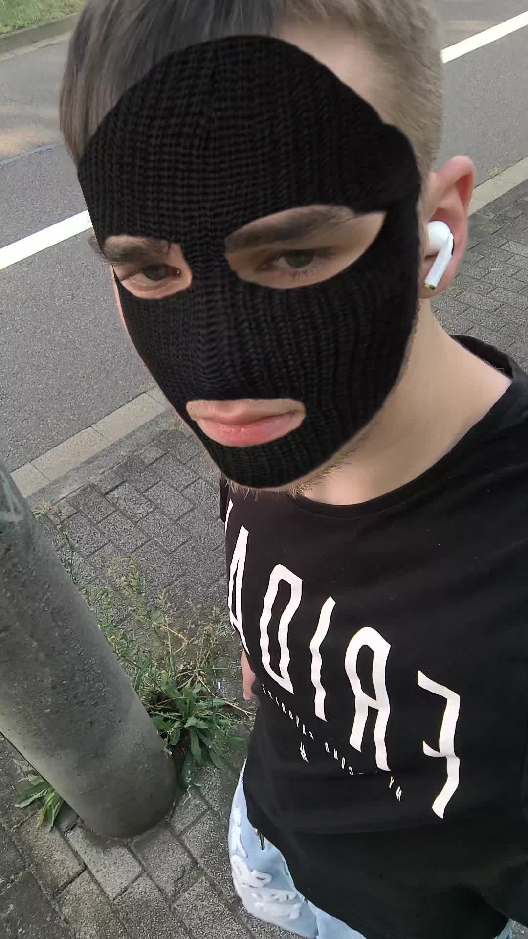 @🎱