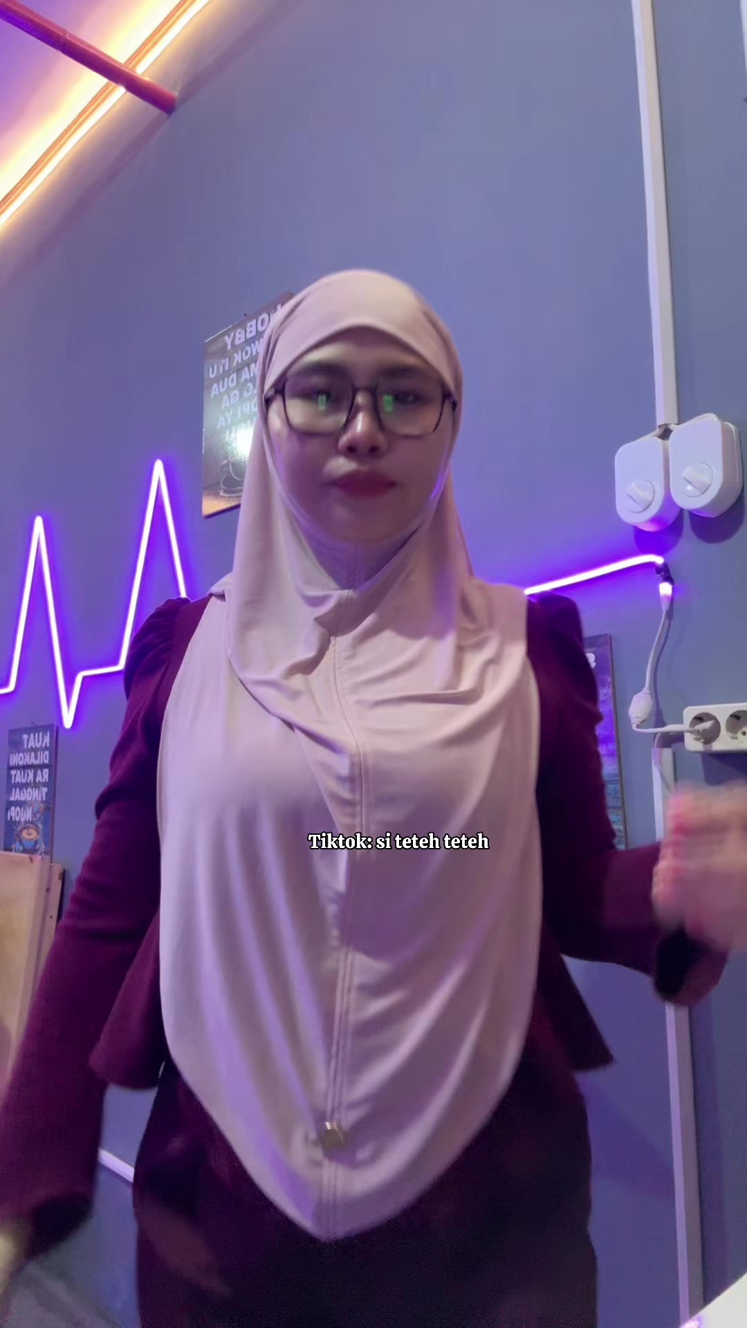 @Si teteh teteh