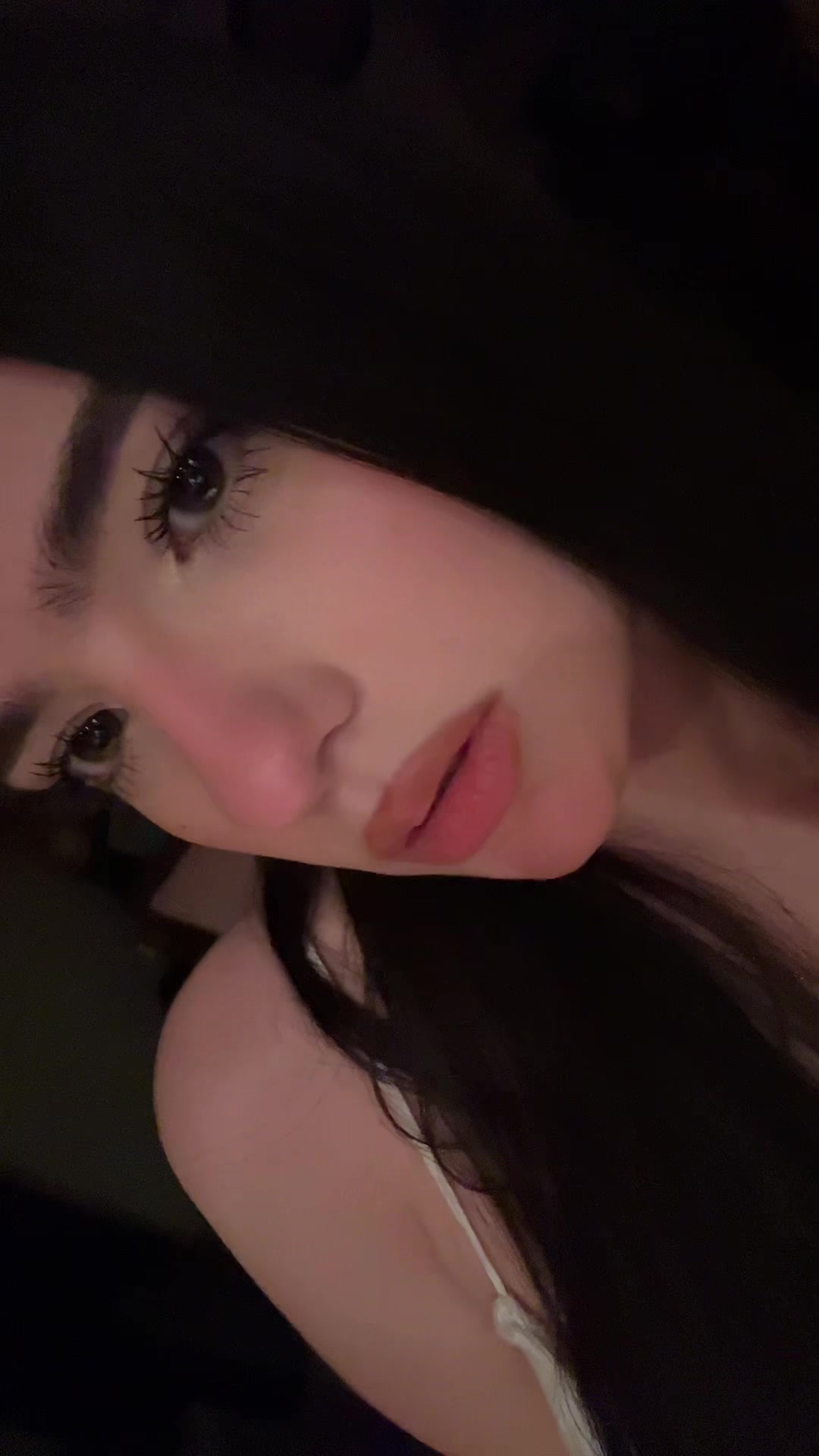 @VR