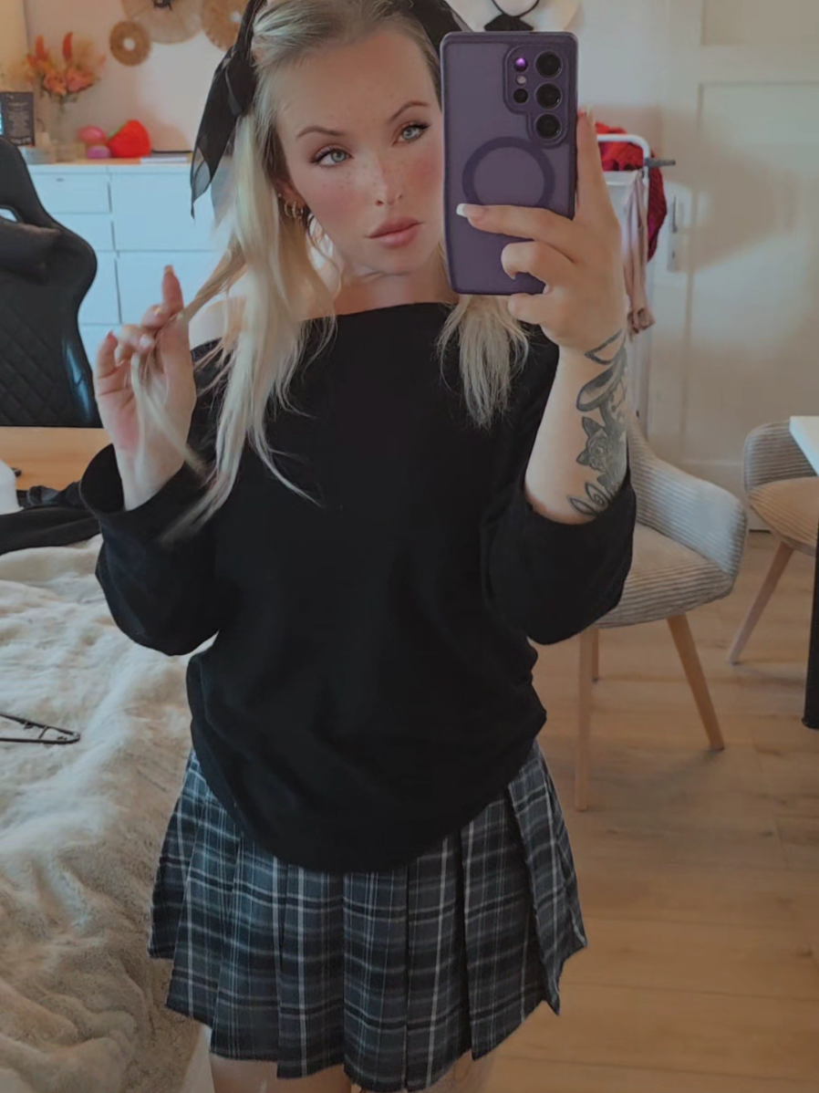 @Mileylon