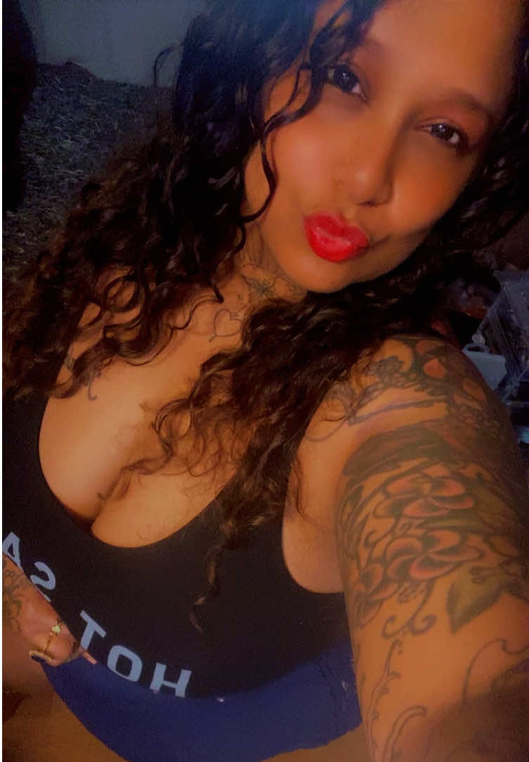 @Ms. Thickums 🇹🇹💋