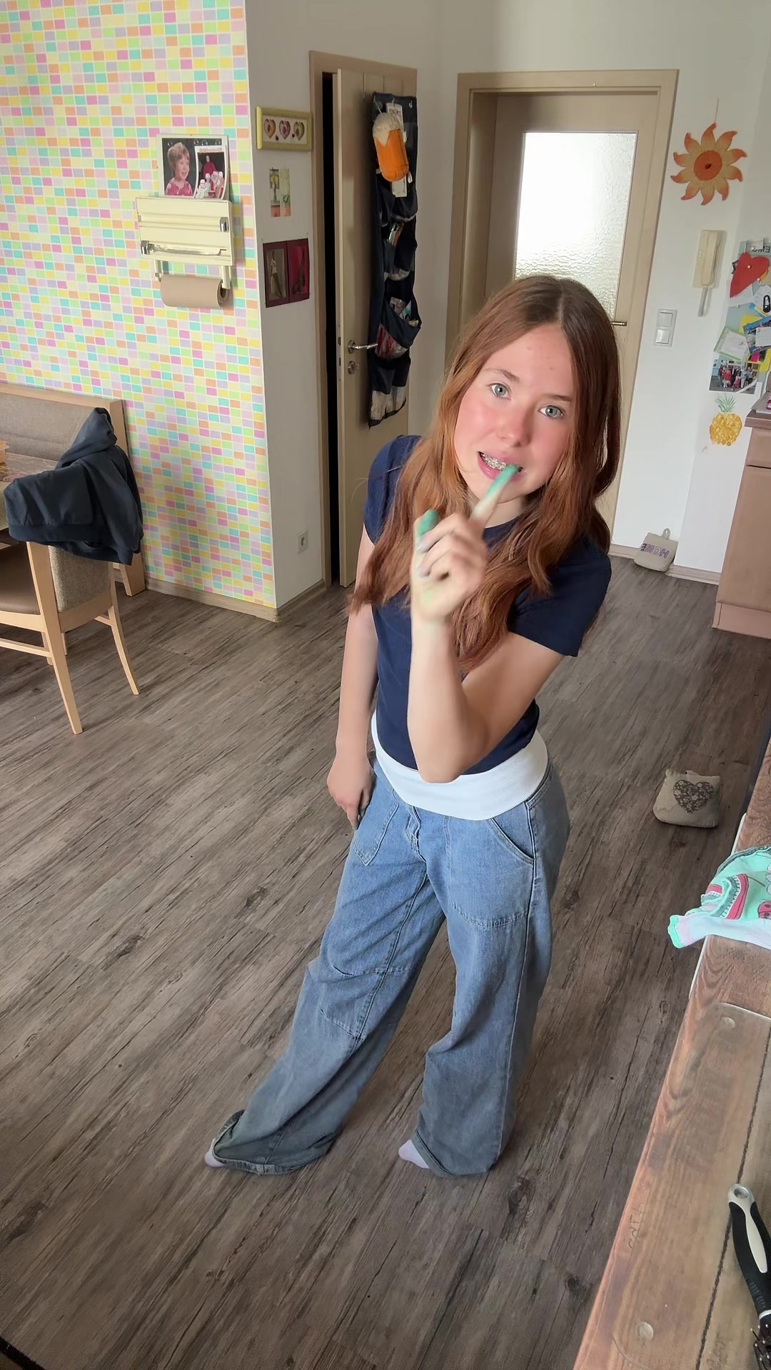 @neonina