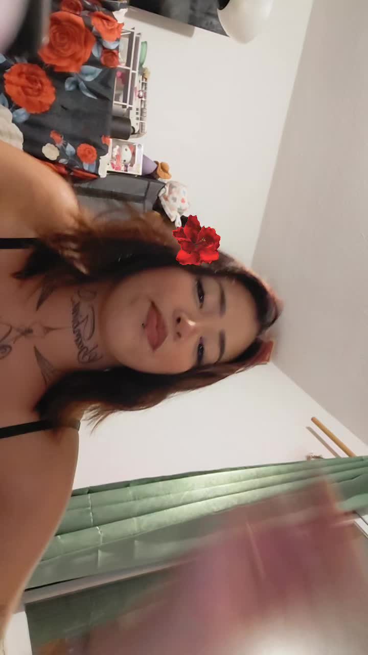 @Iris solis
