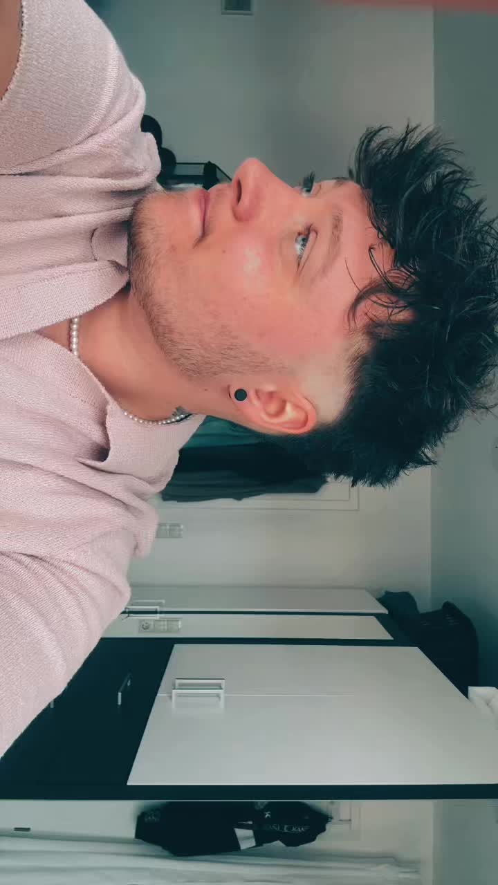 @Alex🪽