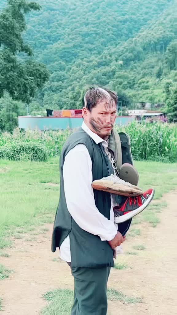 @Begam Nepali(Bhatbhate Maila)
