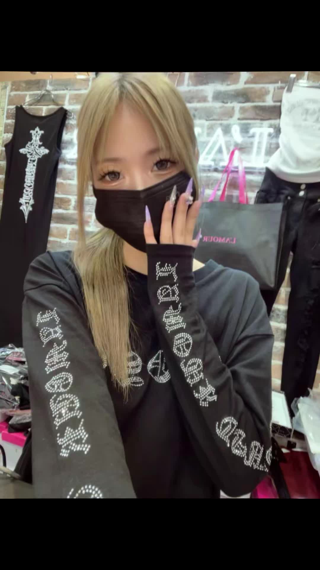 @lamour横浜VIVRE