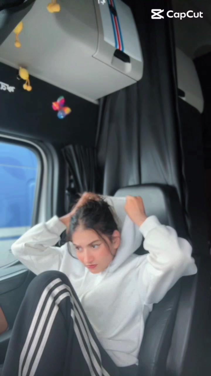 @Officialjeeti