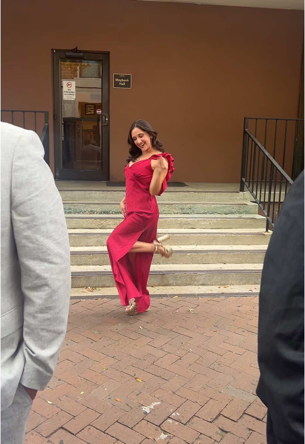 @halliewood