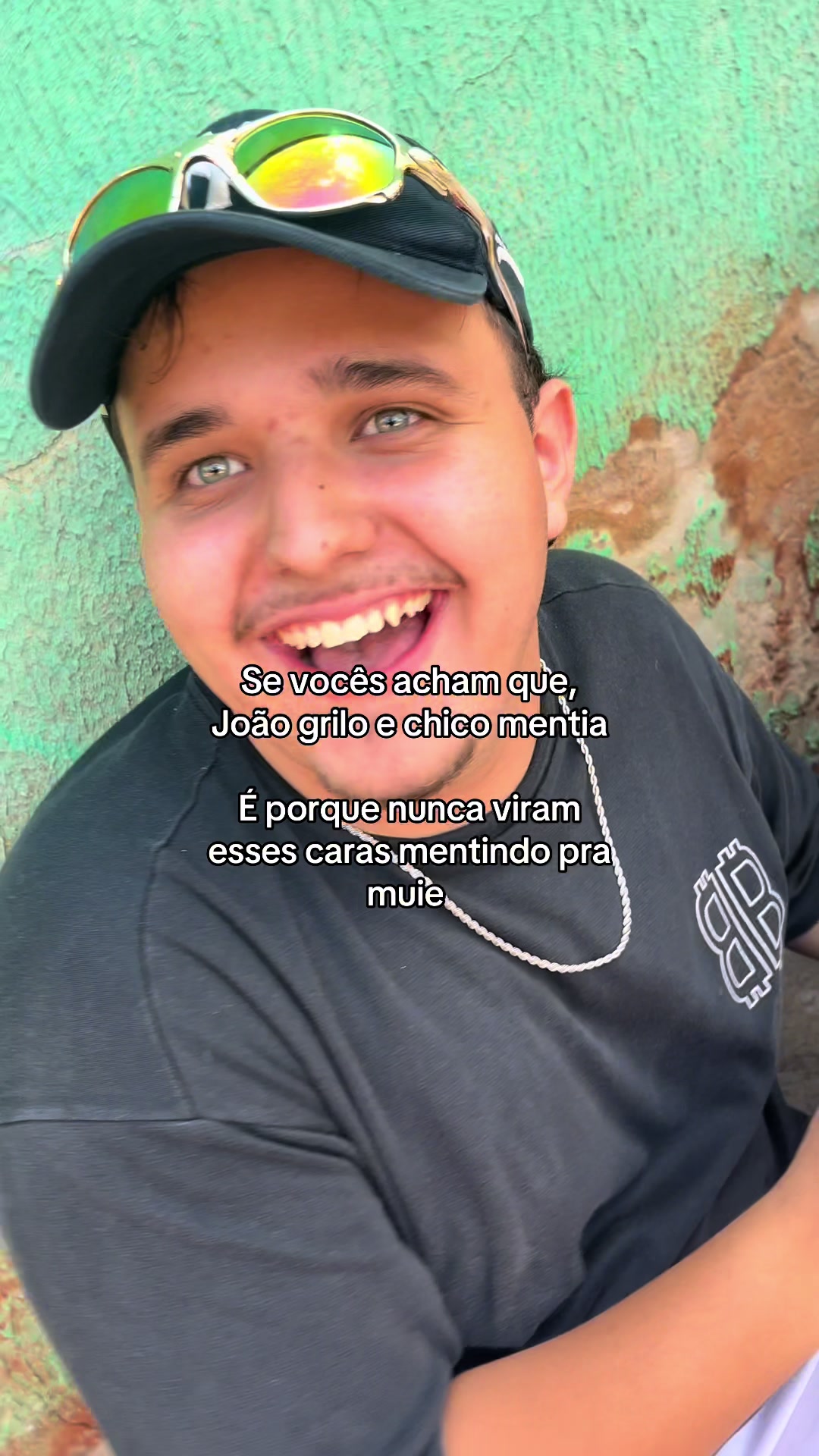 @lisonzin_uai