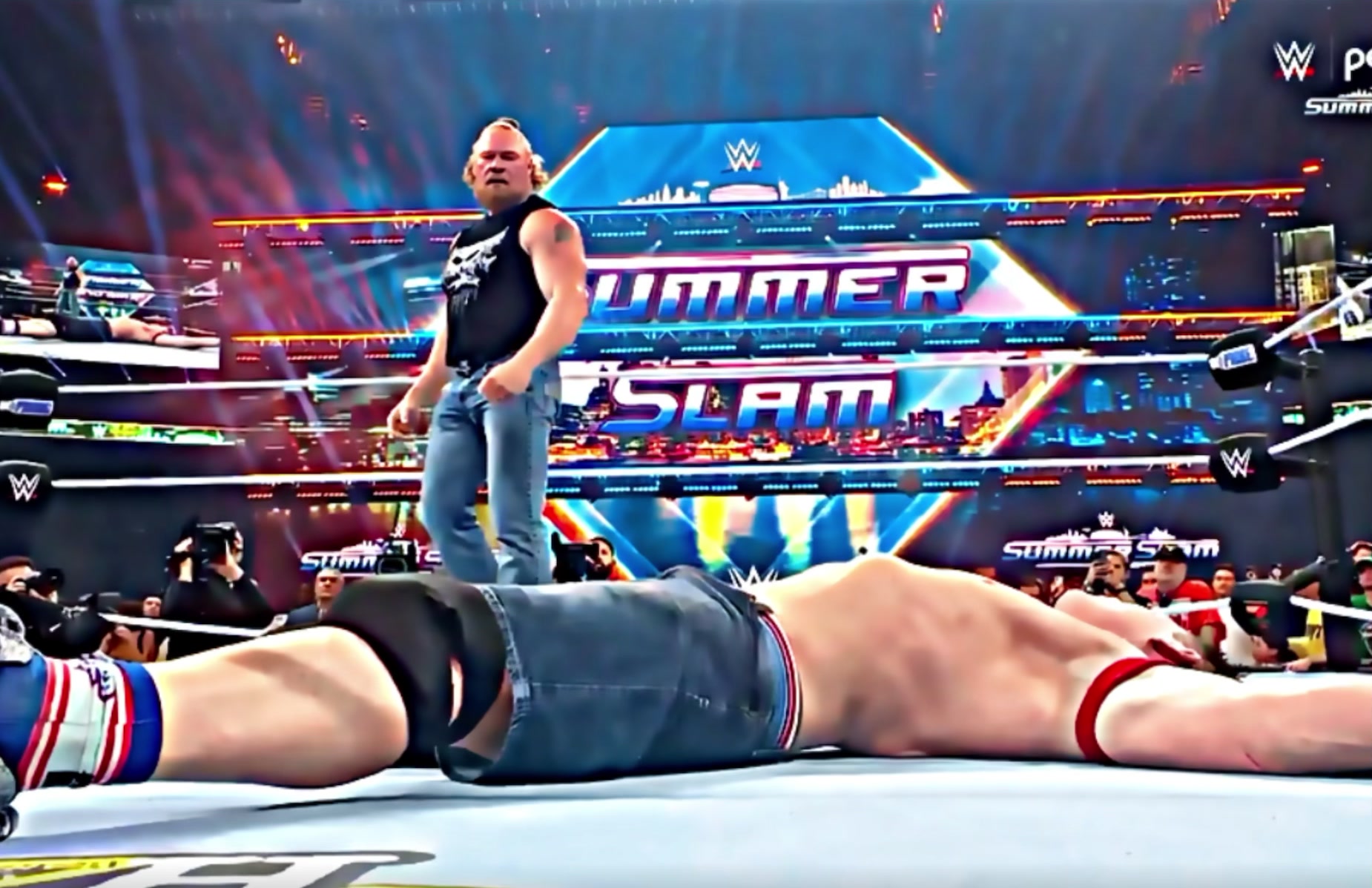 @WWEhighlights