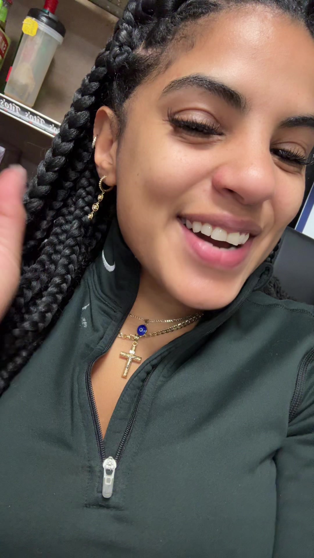 @Nikki