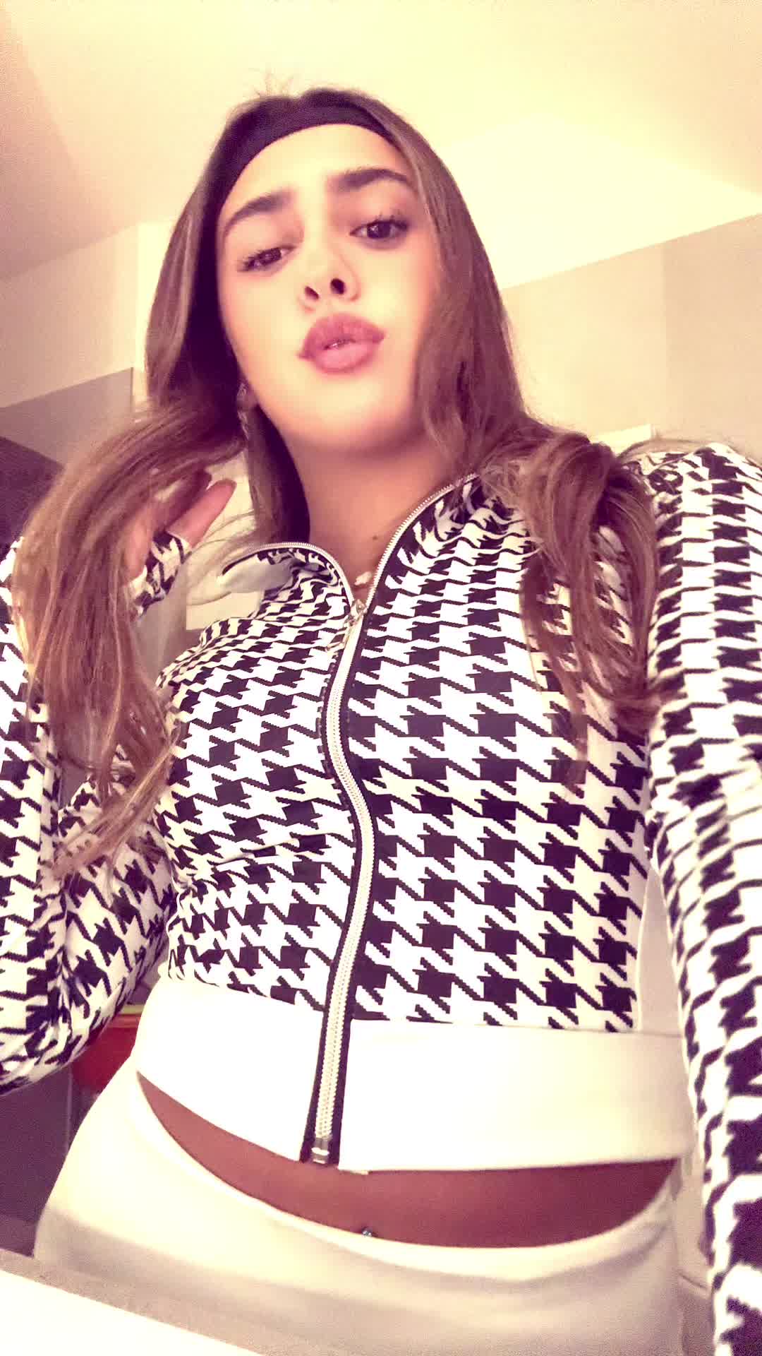 @memyyy_spamm