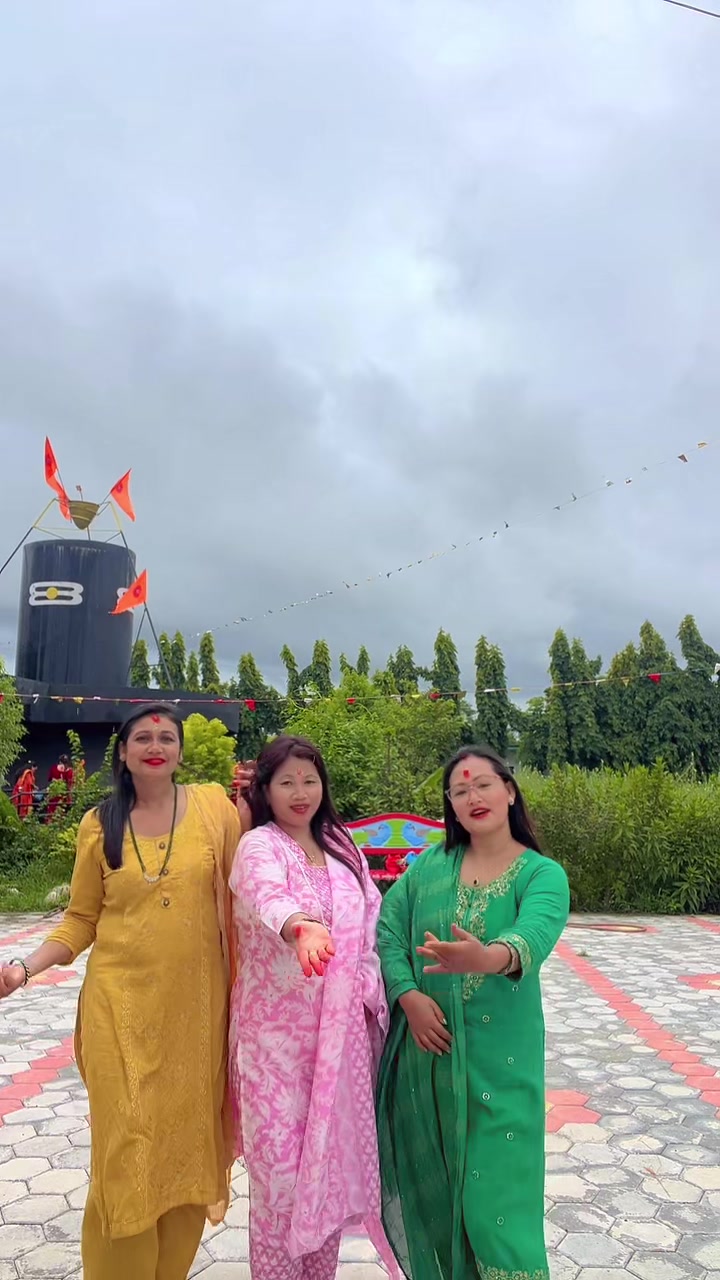 @muna shrestha