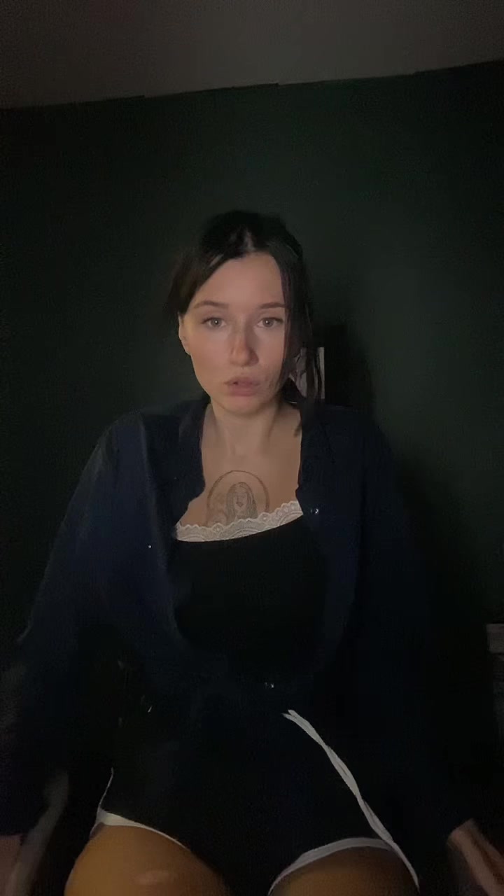 @алиса андреевна