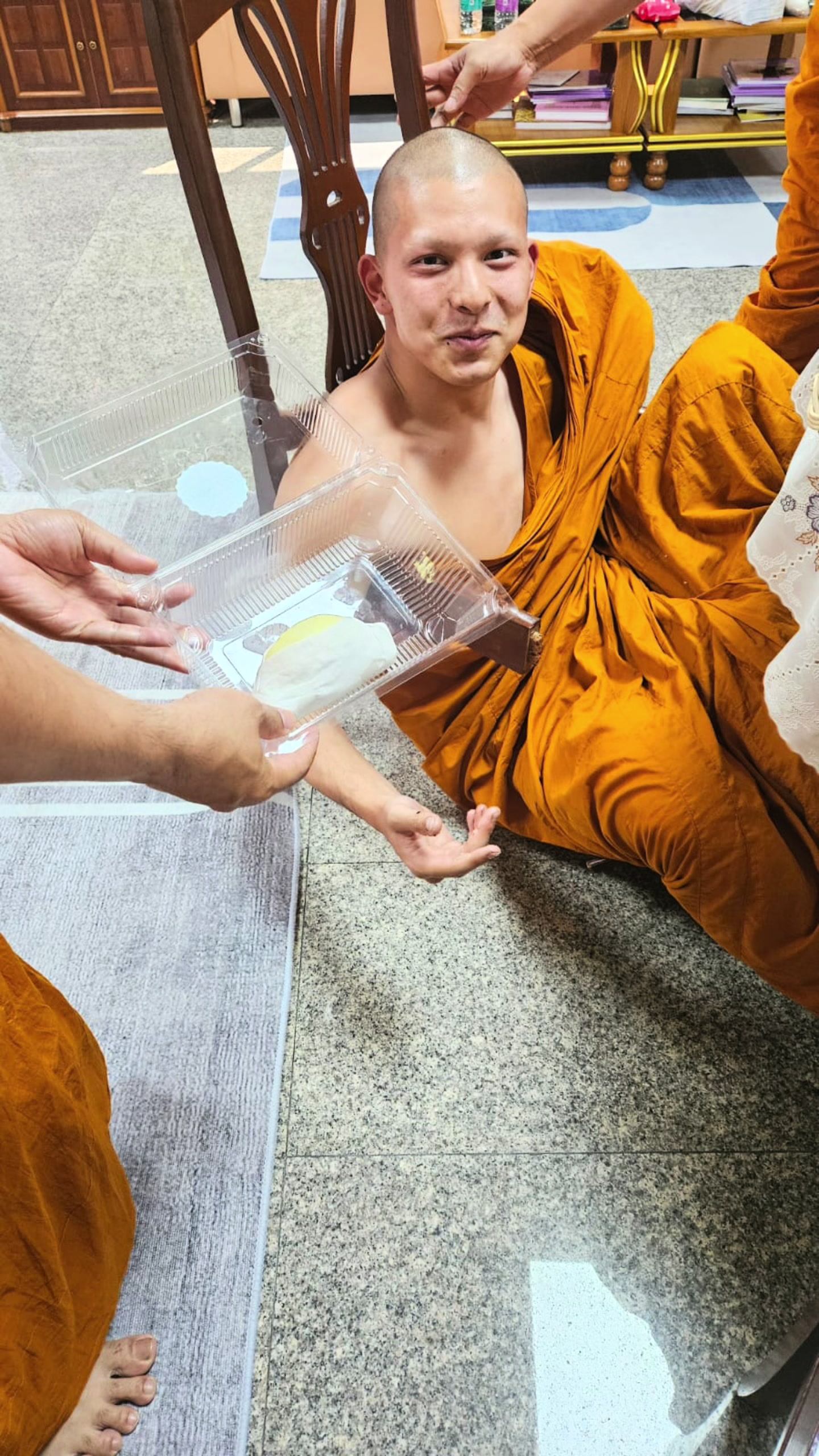 @Dom Petchthamrongchai