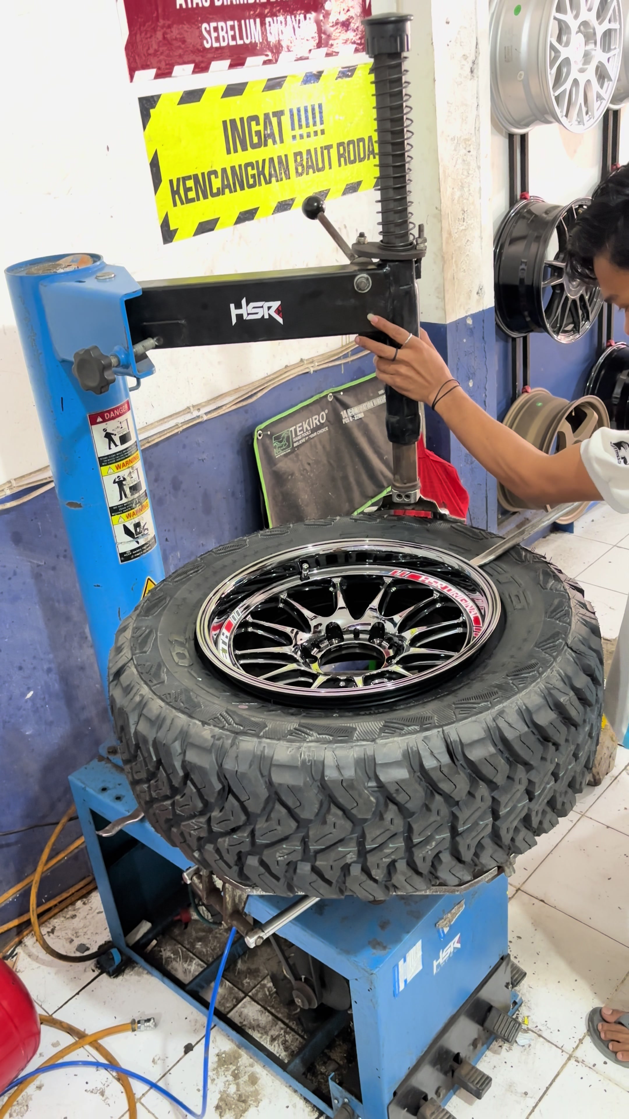@Armor HSR Palopo