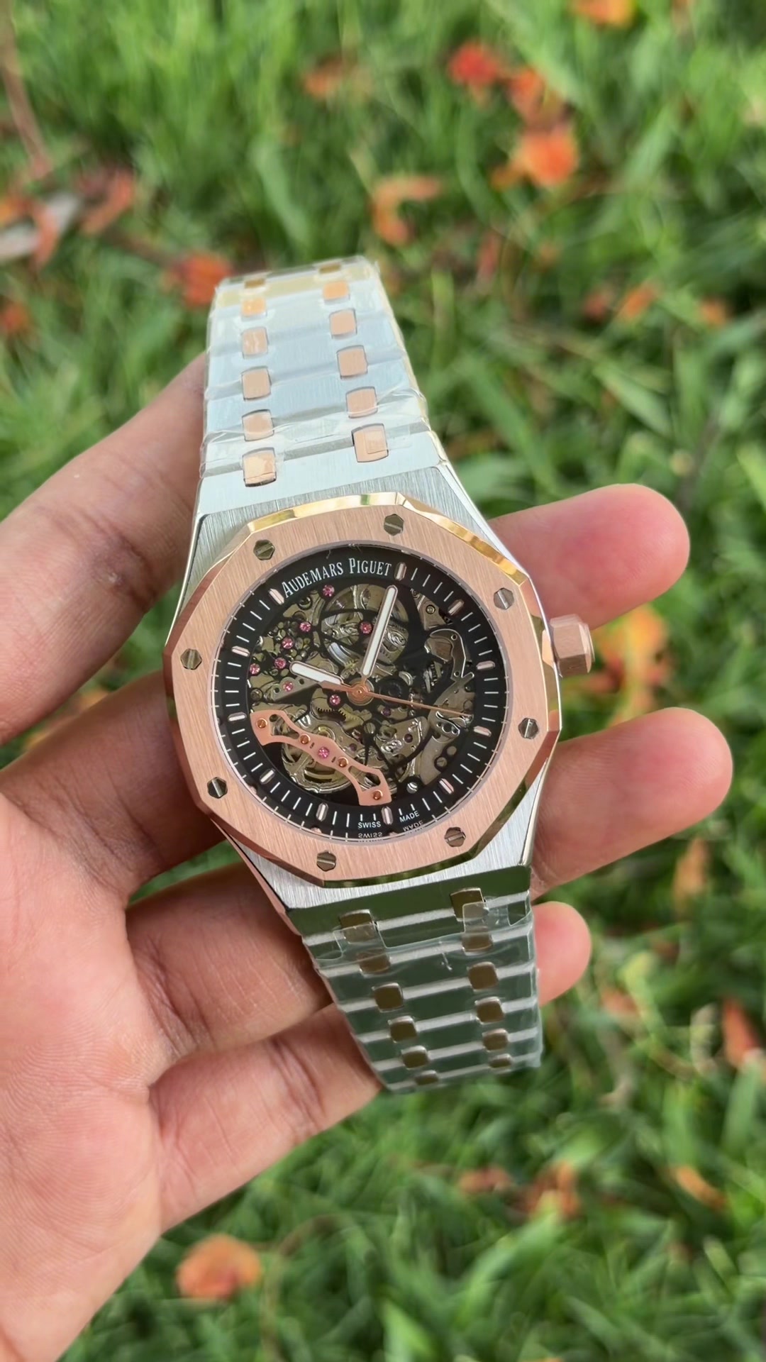 @Watch World