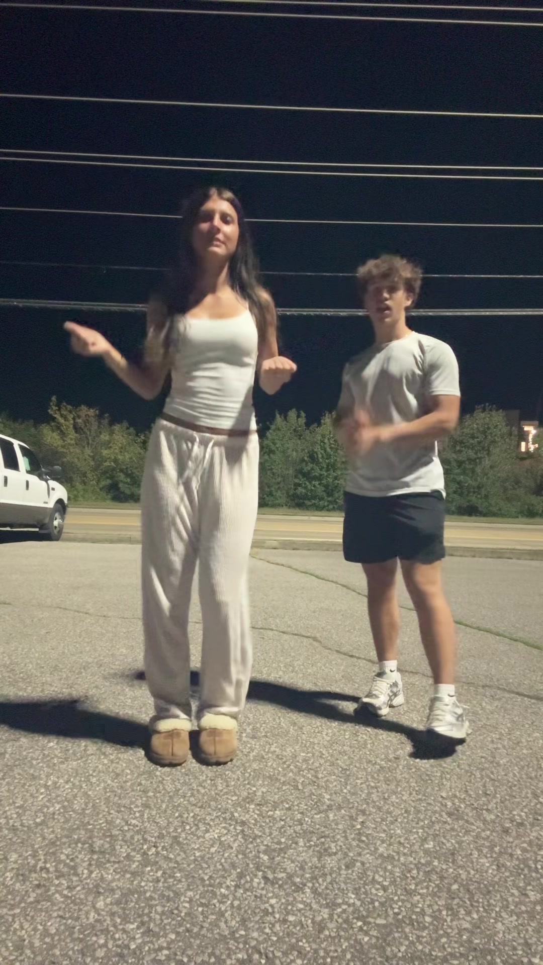 @chlowoah