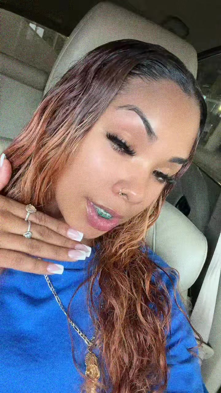 @notrllymariii