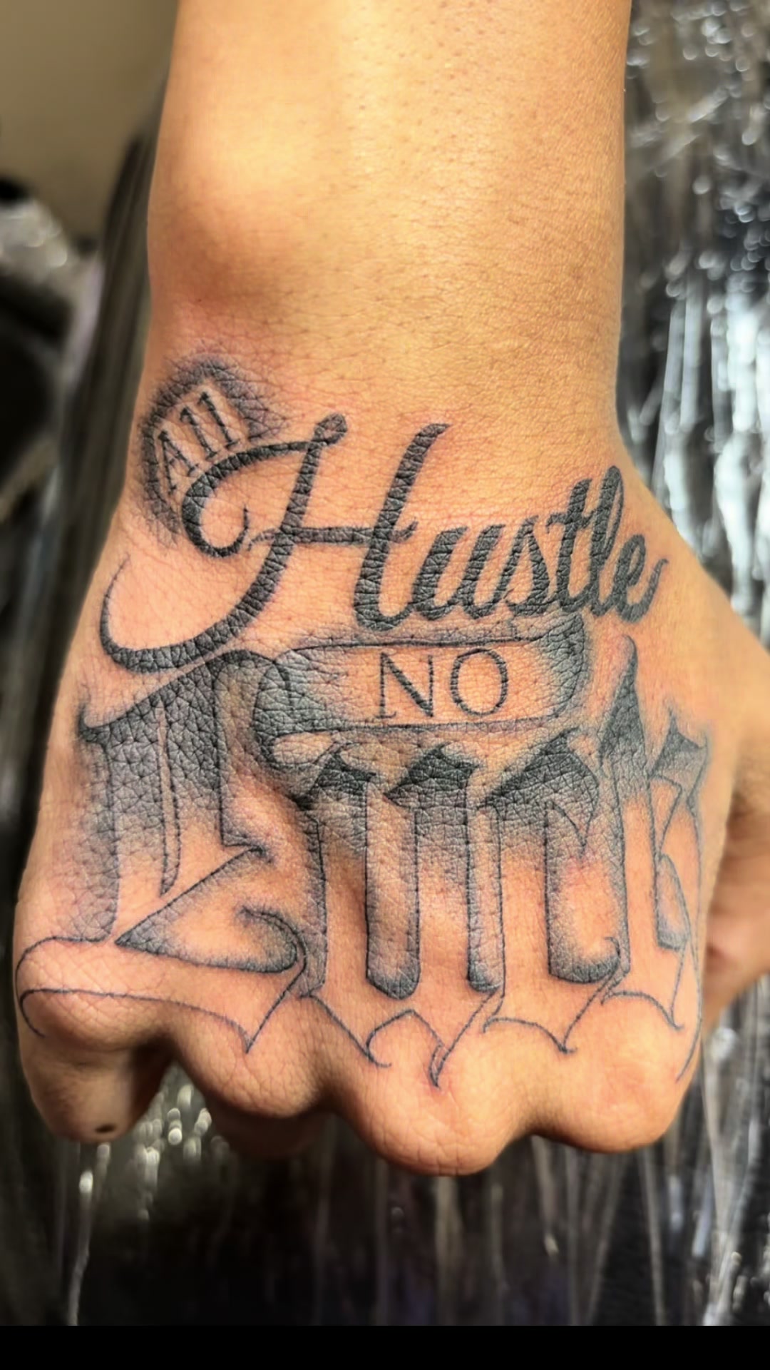 @serg.locs.tattoo