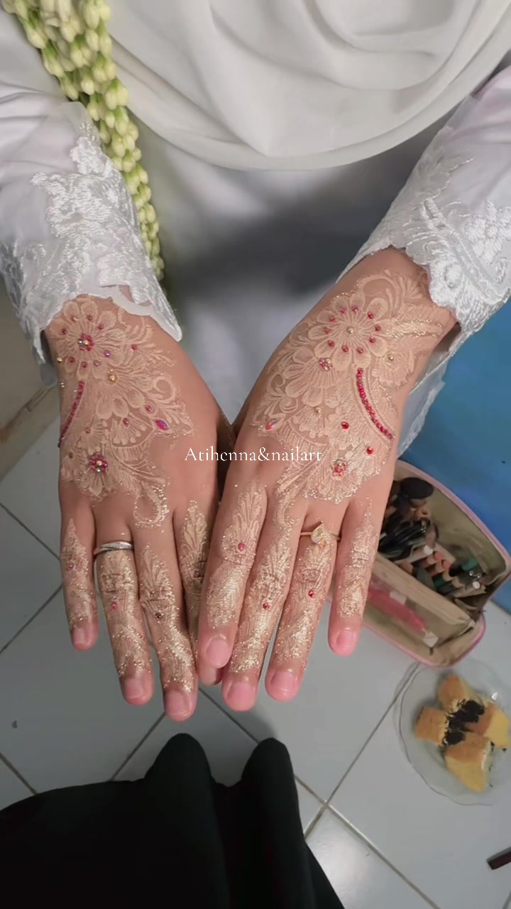 @Ati Henna dan Nailart Cirebon