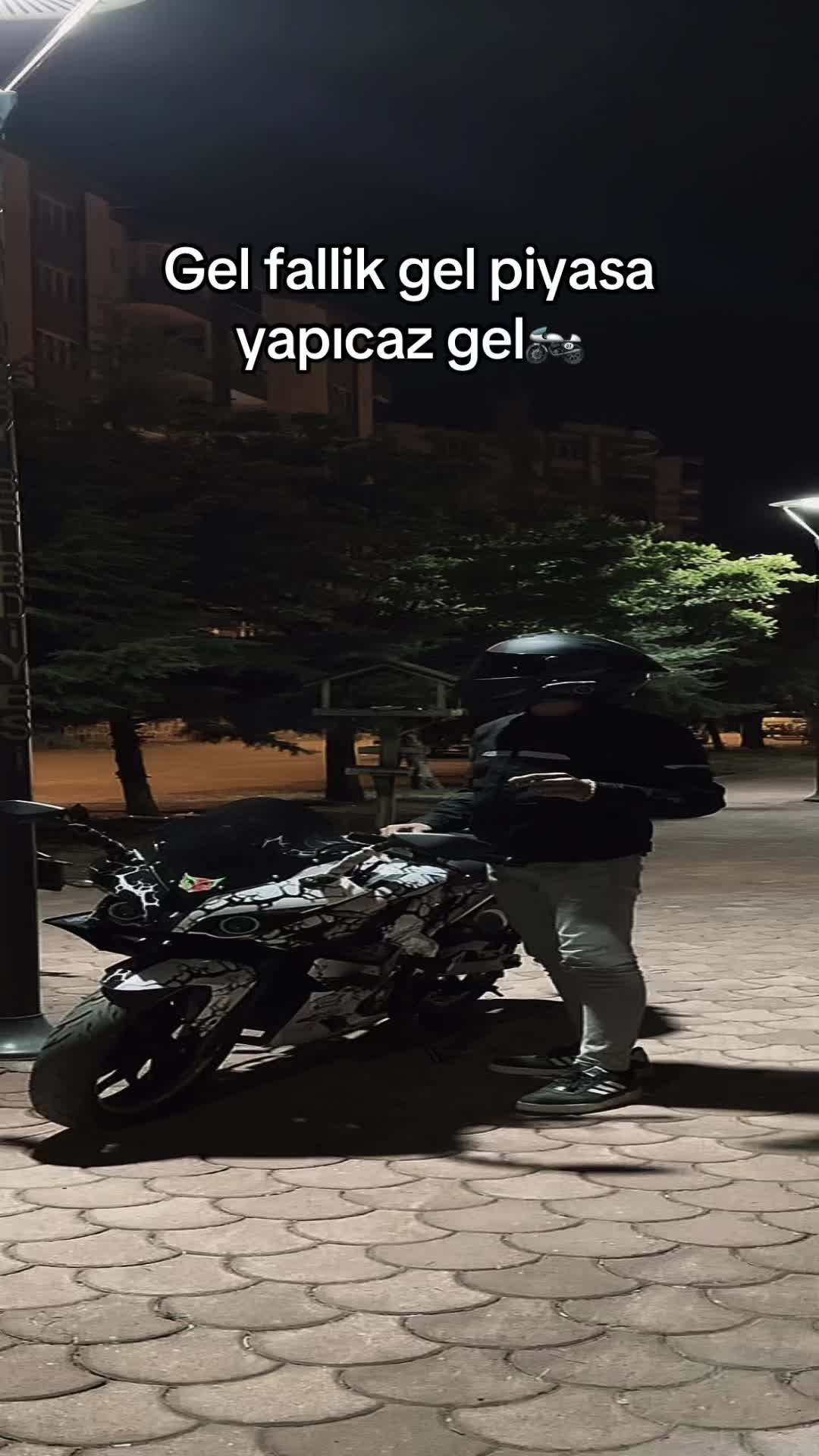 @MERTKAYA