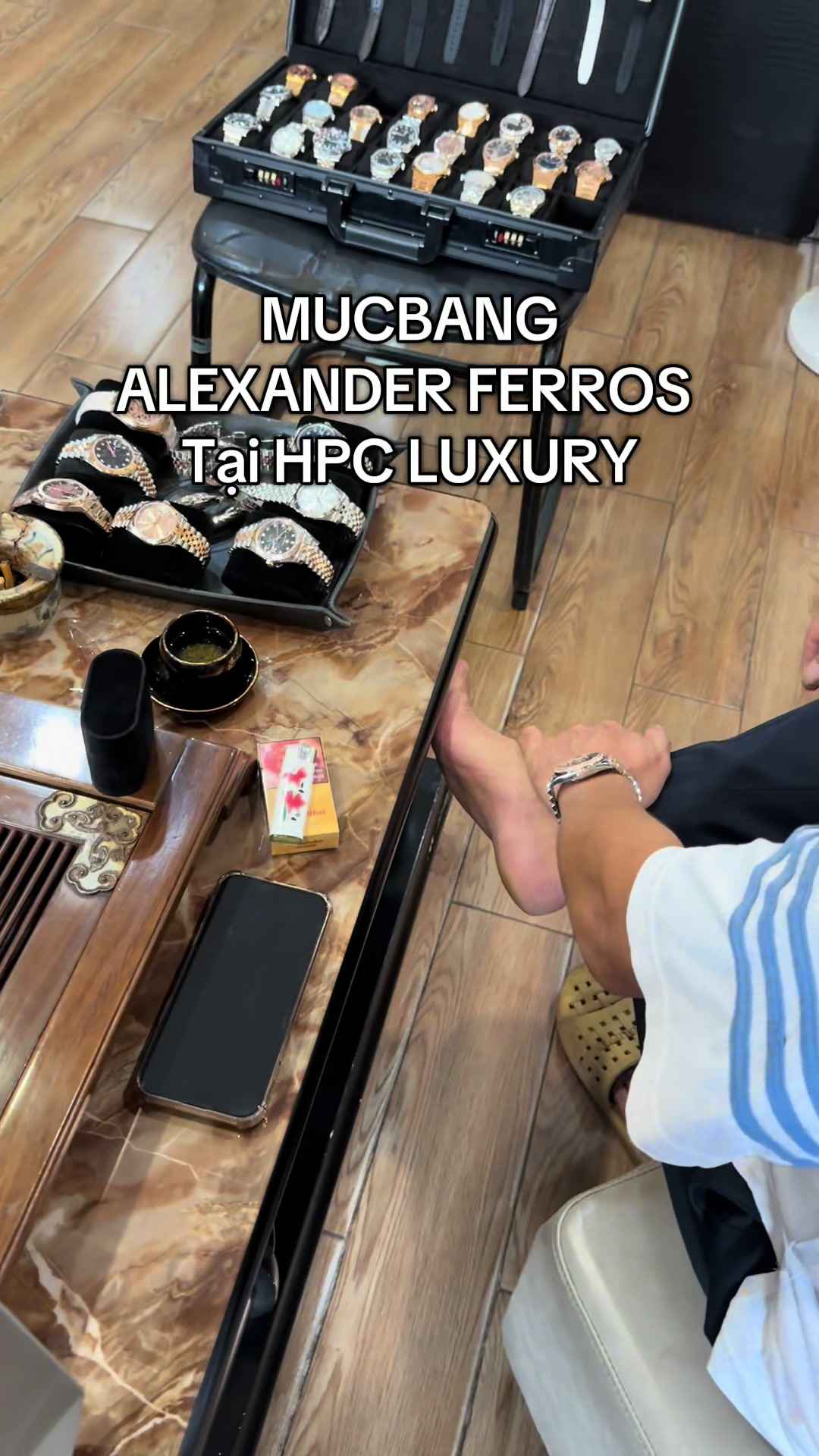 @Alexander Ferros Việt Nam
