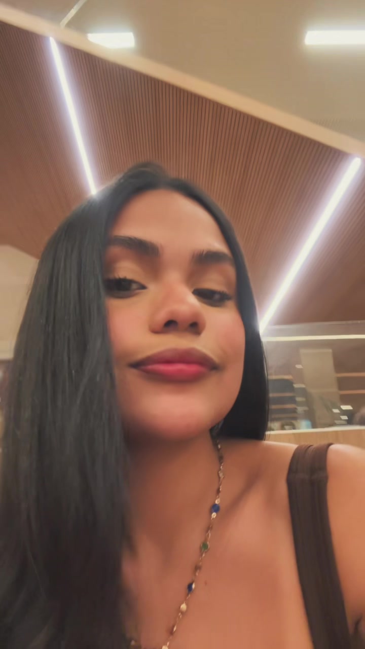 @bella