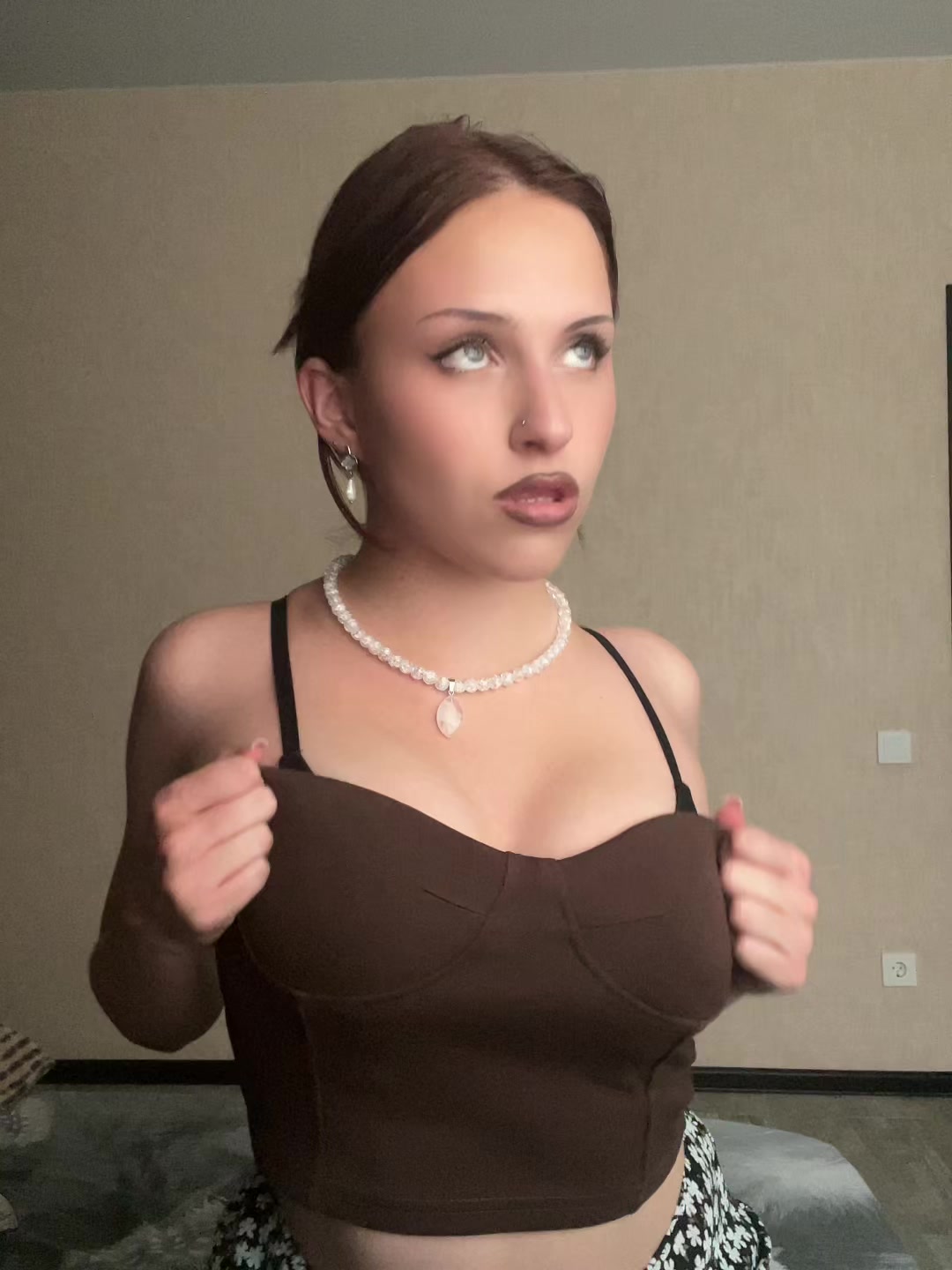 @v_o_i_t_a