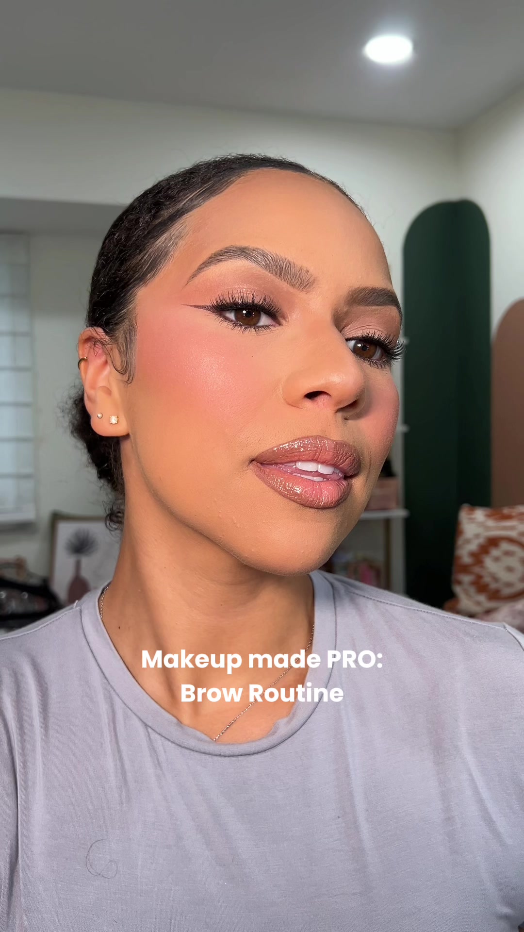 @JAEL| MUA | MIA/TPA CREATOR 🌴
