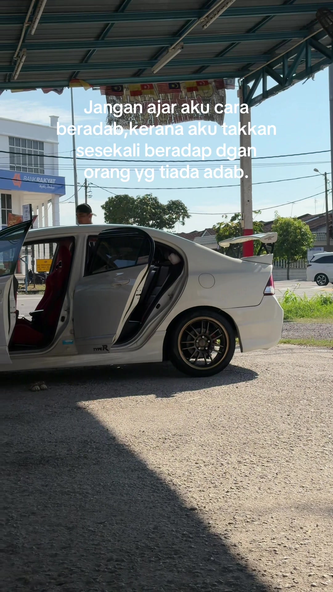 @H4RU🔥