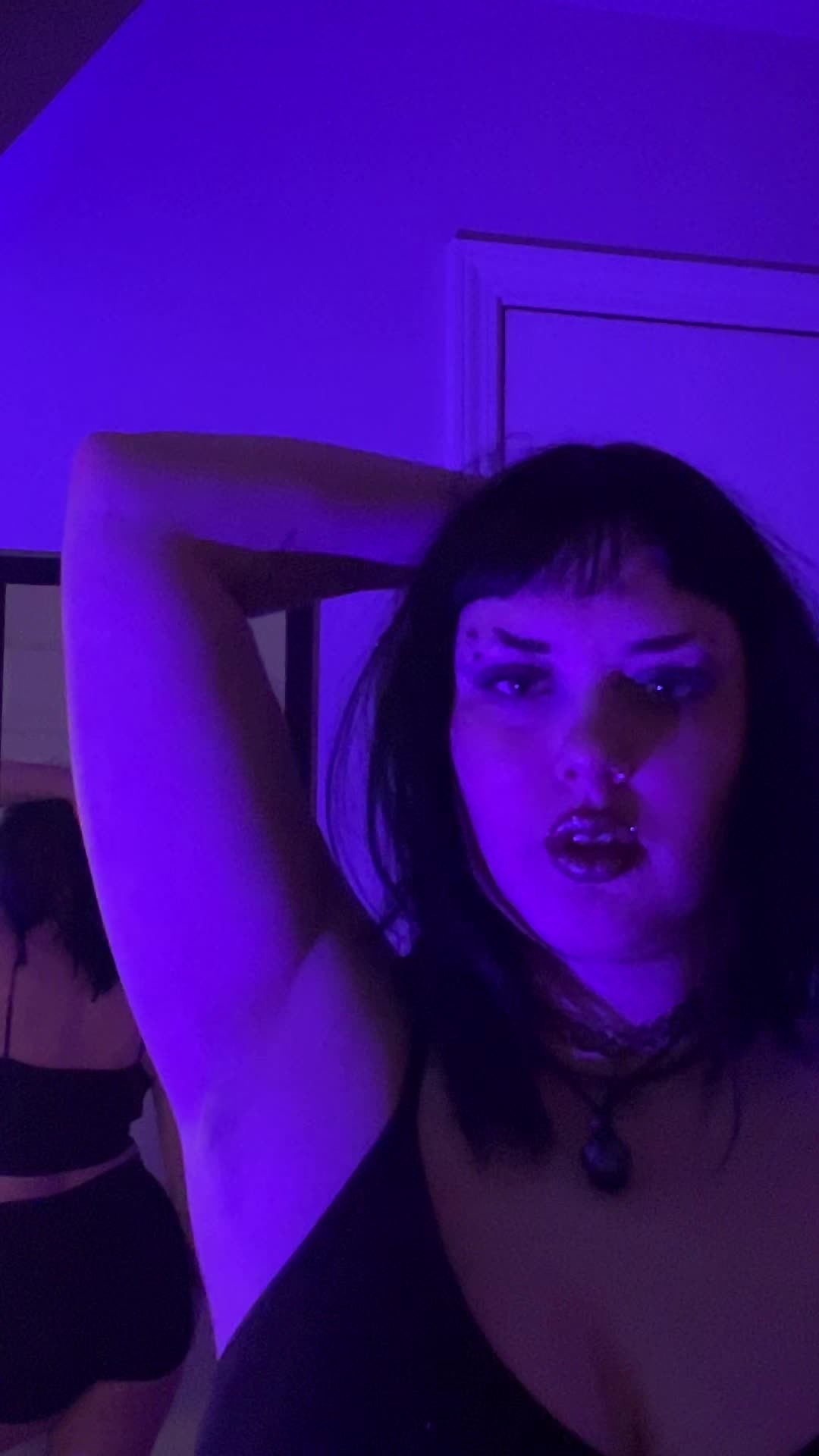 @Just jade 🦇⛓️&zwj;💥